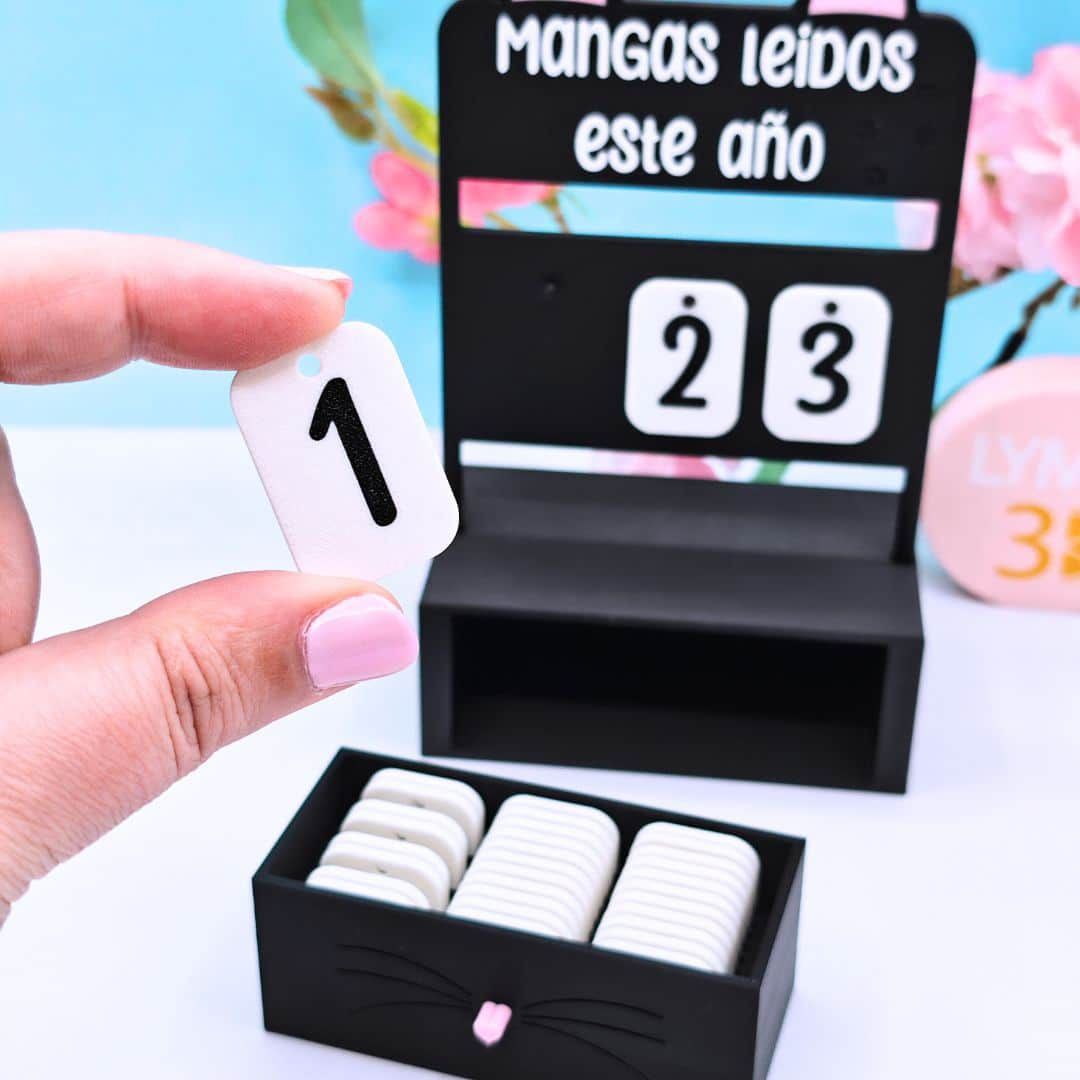 Contador de gato de libros y mangas