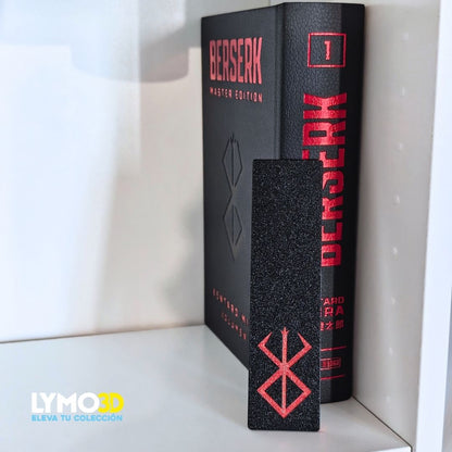 Alzador de páginas para Berserk Master Edition
