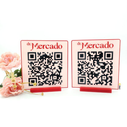 Custom basic QR code