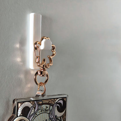 Shelf hook