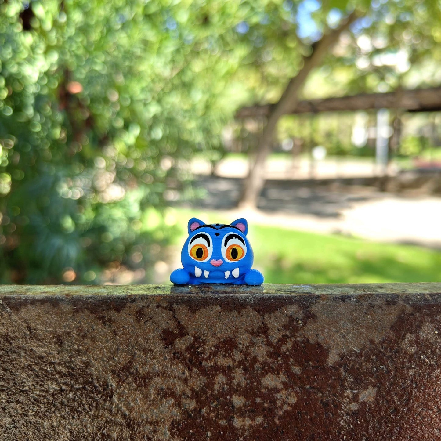 Hyper blue tiger