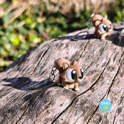 Llavero ardilla articulada