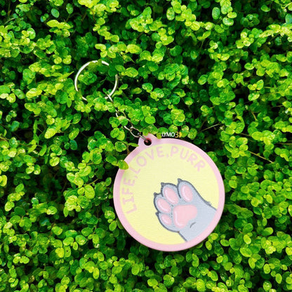 Michipatitas: Charity keychains made with love