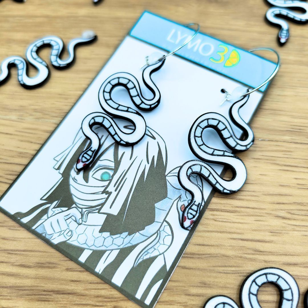 Kaburamaru Snake Earrings