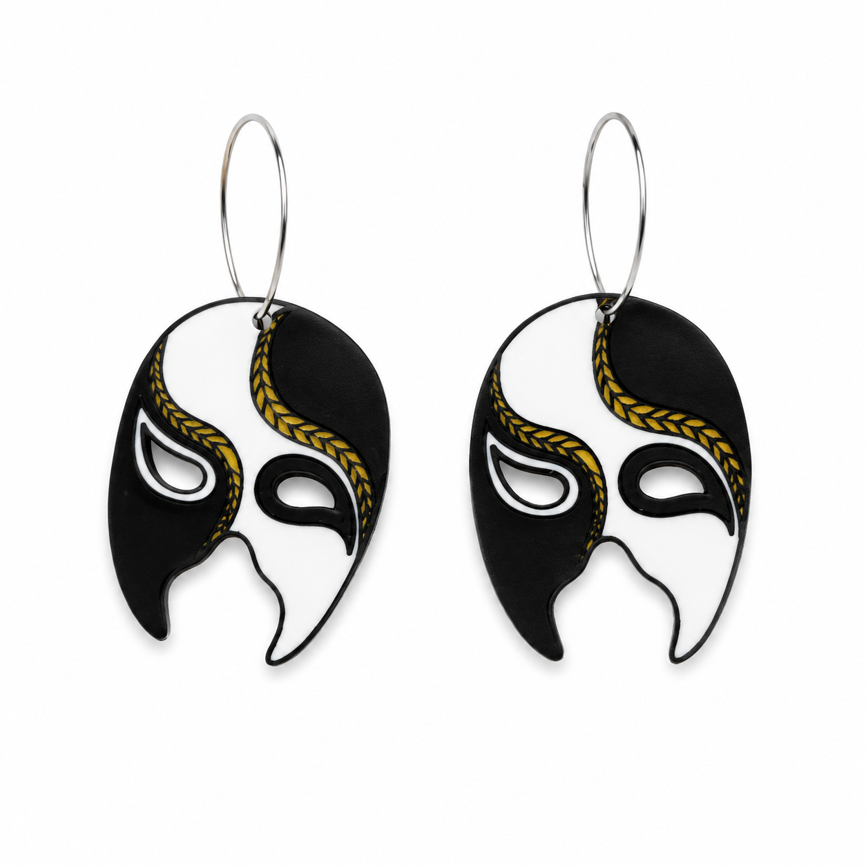 Mysterious mask earrings